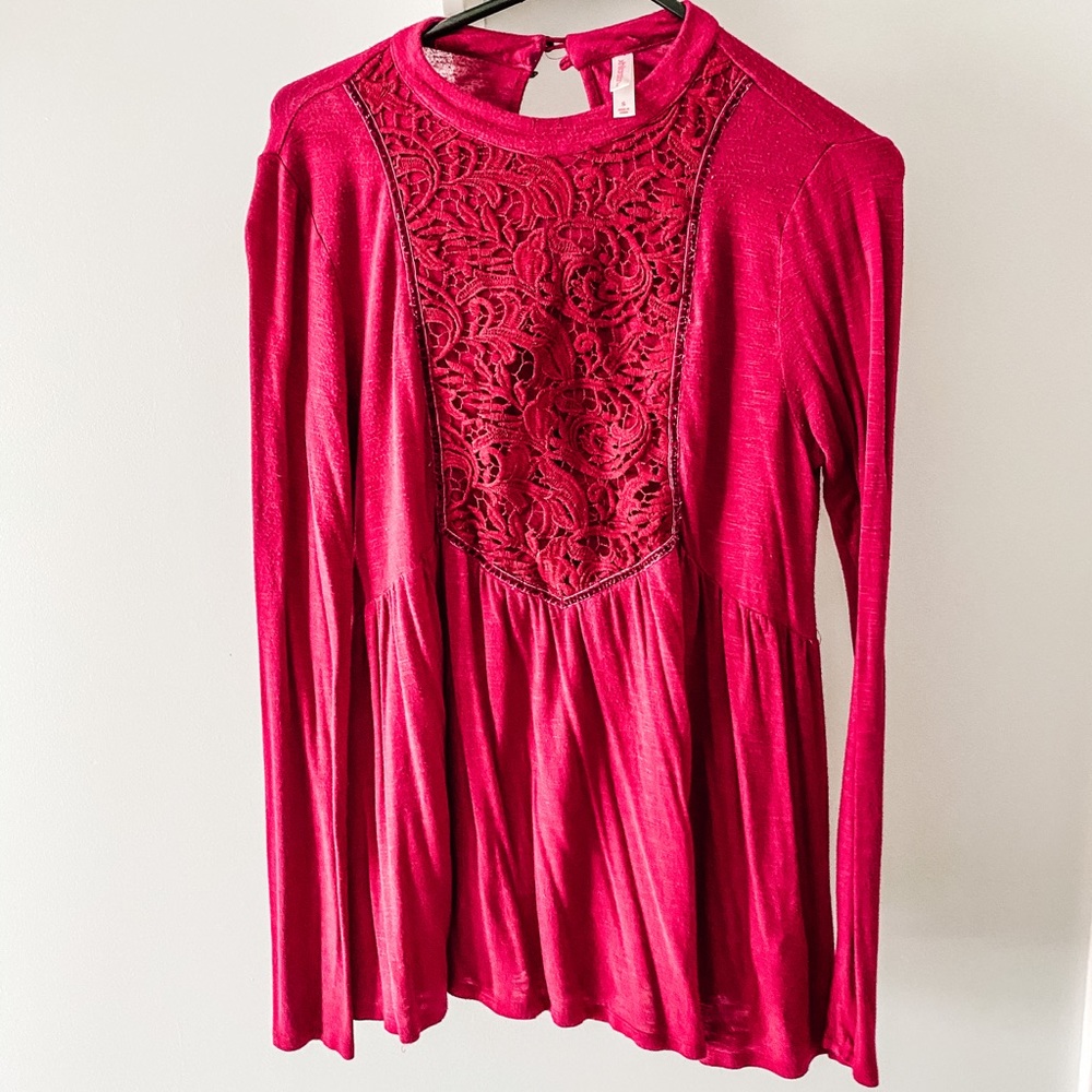 Long sleeve flowy blouse